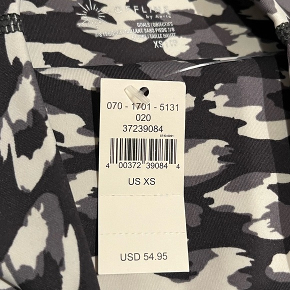 Aerie animal print leggings -perfect for back to school Size XS - Picture 2 of 11